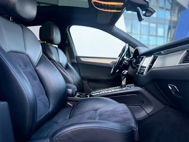 Porsche Macan GTS | 360 ch | BVA | Toit panoramique | Suspension pneumatique | Bose | Échappement sport | Sièges ventilés