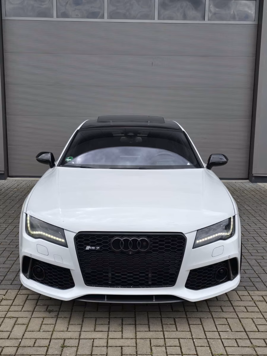 AUDI RS7 - 4.0 TFSI - 560 CV - BVA - ALCANTARA
