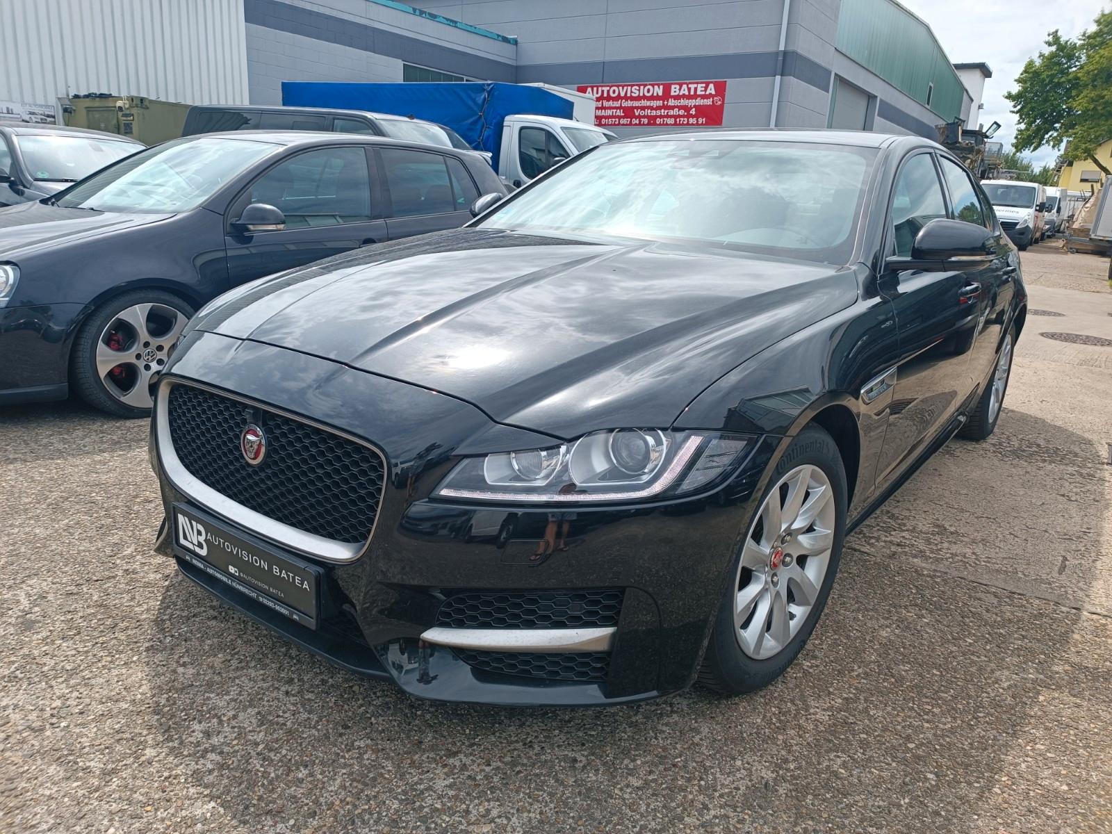 JAGUAR XF 2.0D 163CH - R-SPORT - CAMERA DE RECUL - BVA - CT RECENT - 142.000 KMS