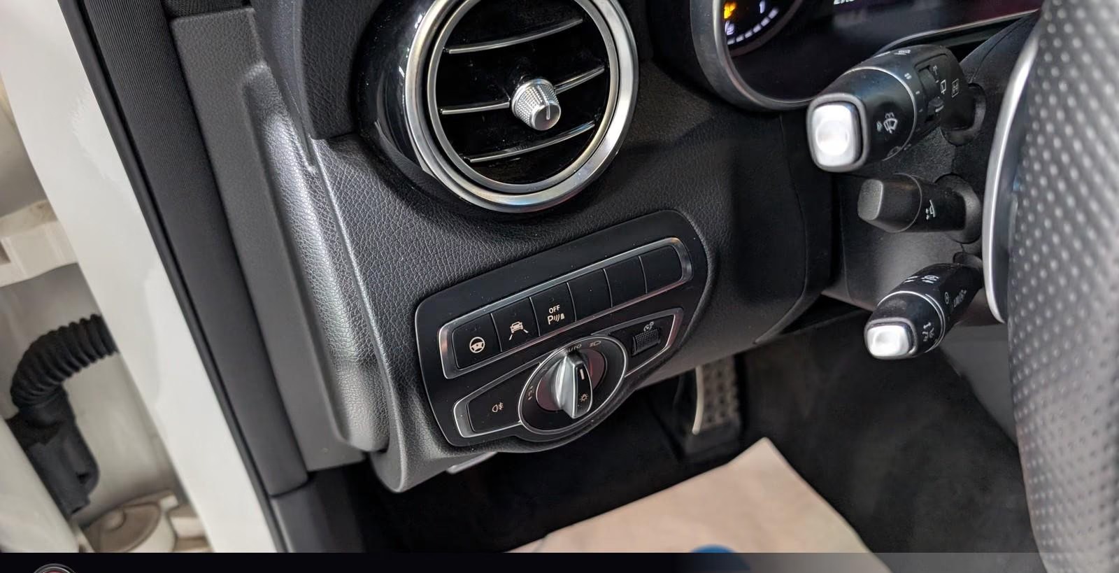 Mercedes-AMG GLC 63 S AMG 4MATIC+ V8 510 ch • Toit pano • Burmester • Cuir Nappa • Sièges ventilés • Attelage