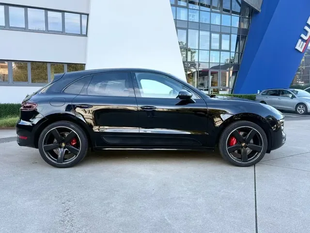 Porsche Macan GTS | 360 ch | BVA | Toit panoramique | Suspension pneumatique | Bose | Échappement sport | Sièges ventilés