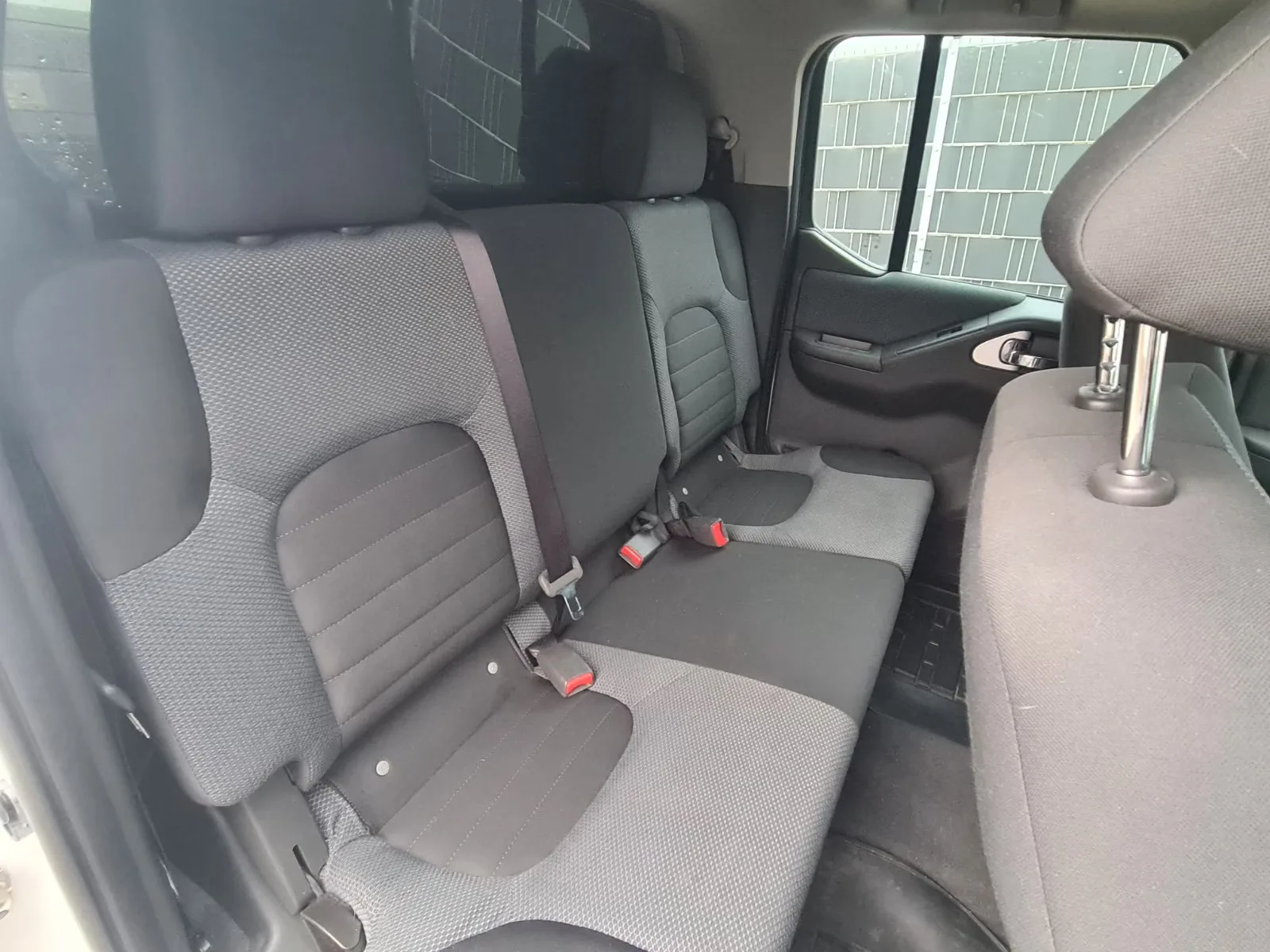 NISSAN NAVARA 190CH - 4X4 - BVA - CAMÉRA - TOIT OUVRANT - HISTORIQUE ENTRETIEN COMPLET - CT RECENT