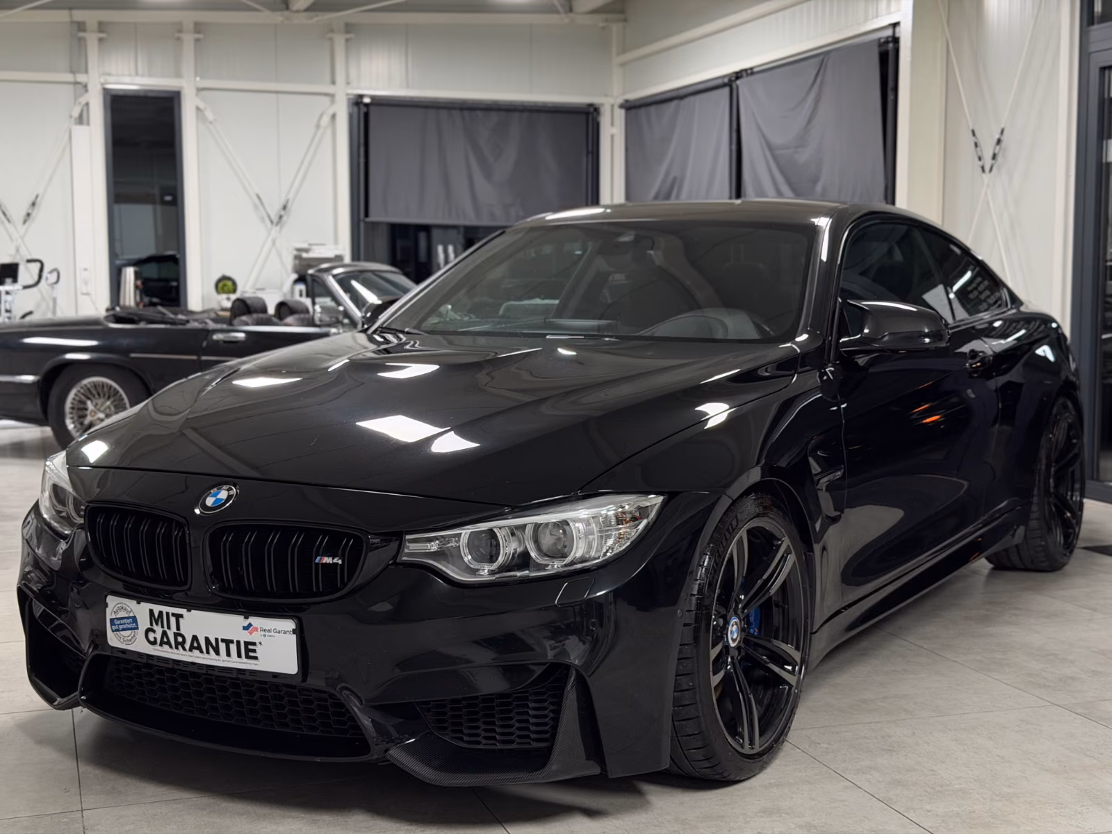 BMW M4 COUPE 431CH