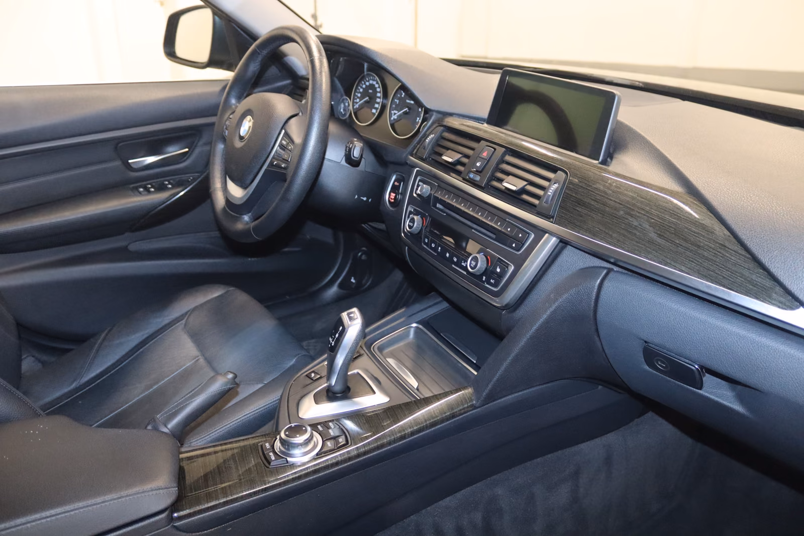 BMW 335I - XDRIVE - 306 CV - BVA - TOIT PANORAMIQUE