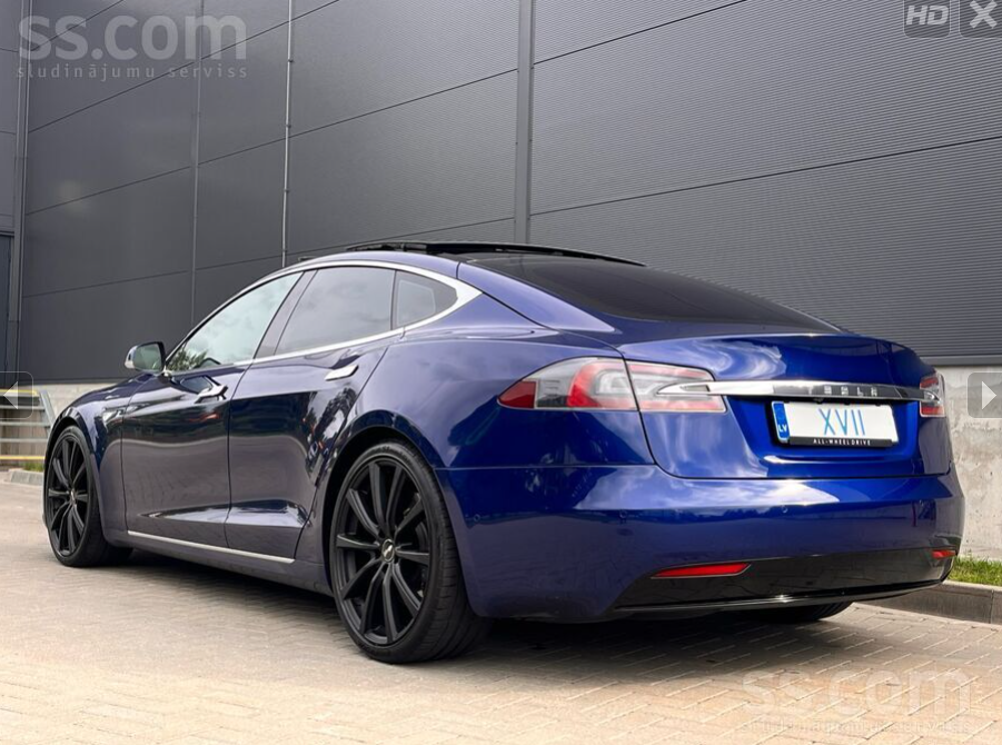 Tesla Model 75D 332ch 4x4 - Toit ouvrant panoramique - Autopilot - Suspension pneumatique - Régulateur adaptatif