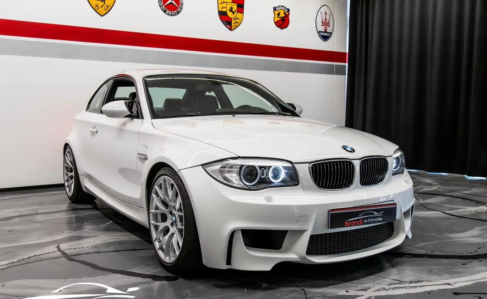BMW 1M Coupé 3.0 biturbo 340 ch • Boîte manuelle 6 • KW V3 • Cuir • Harman Kardon