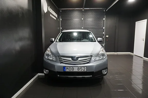 SUBARU OUTBACK 2.5 167 ch 4x4 4WD LINEARTRONIC BUSINESS BVA - 2ème MAIN - ATTELAGE - CAMÉRA - 196000 km