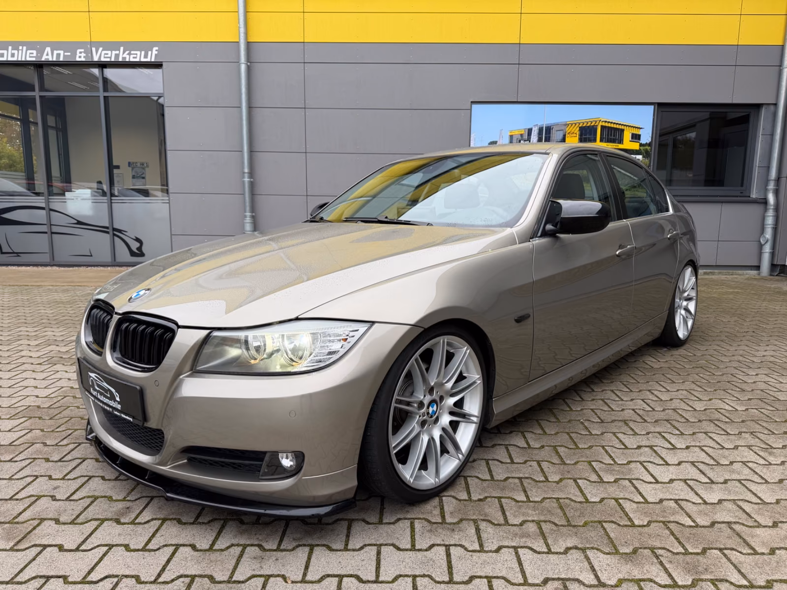 BMW 325I - BVA - 218 CV -  SIÈGES CHAUFFANTS - HISTORIQUE D'ENTRETIEN