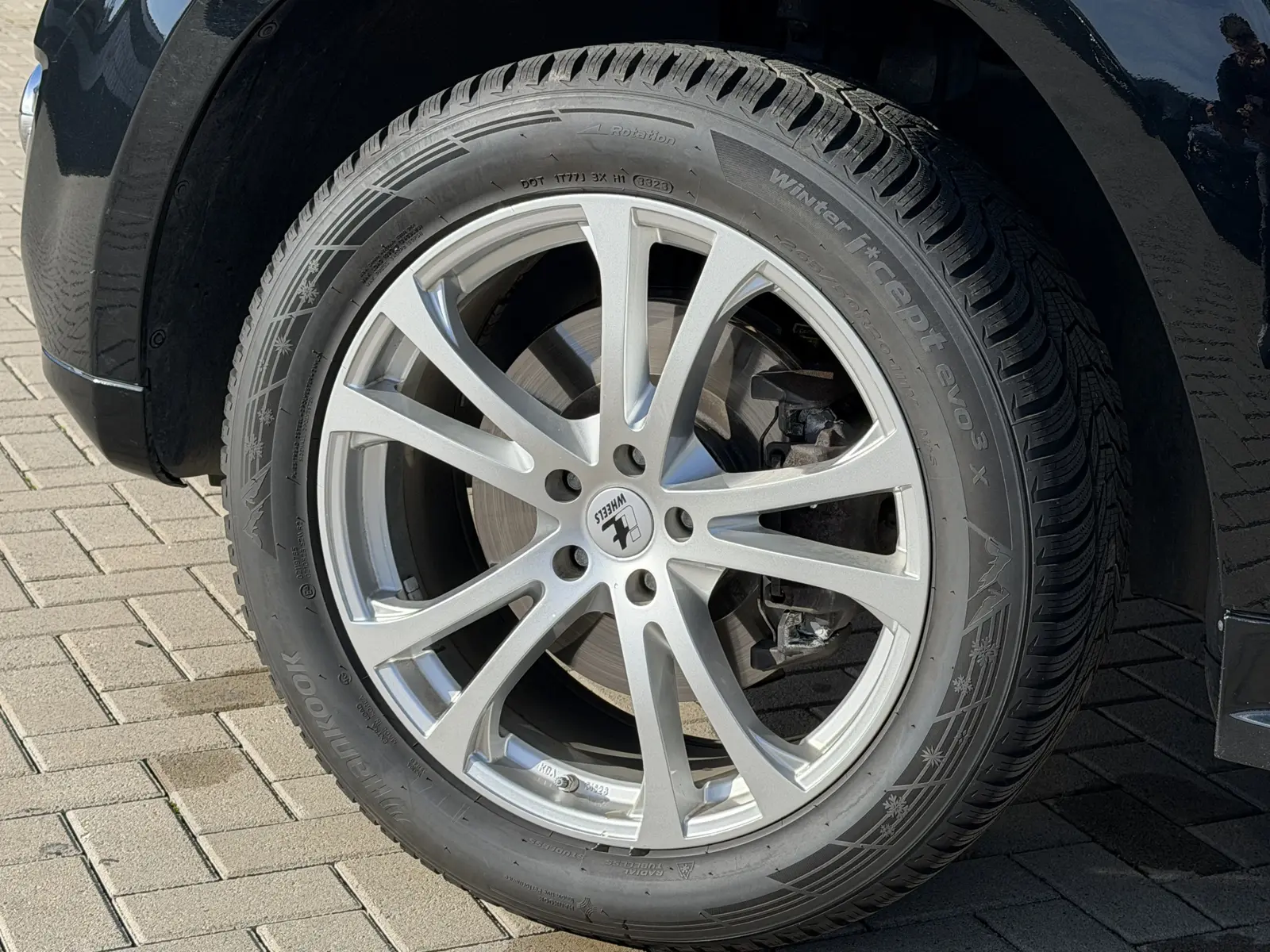 Mercedes-Benz Classe GL 450 4MATIC V8 | 340 ch | BVA | 7 places | Toit panoramique | Suspension pneumatique | Cuir | GPS