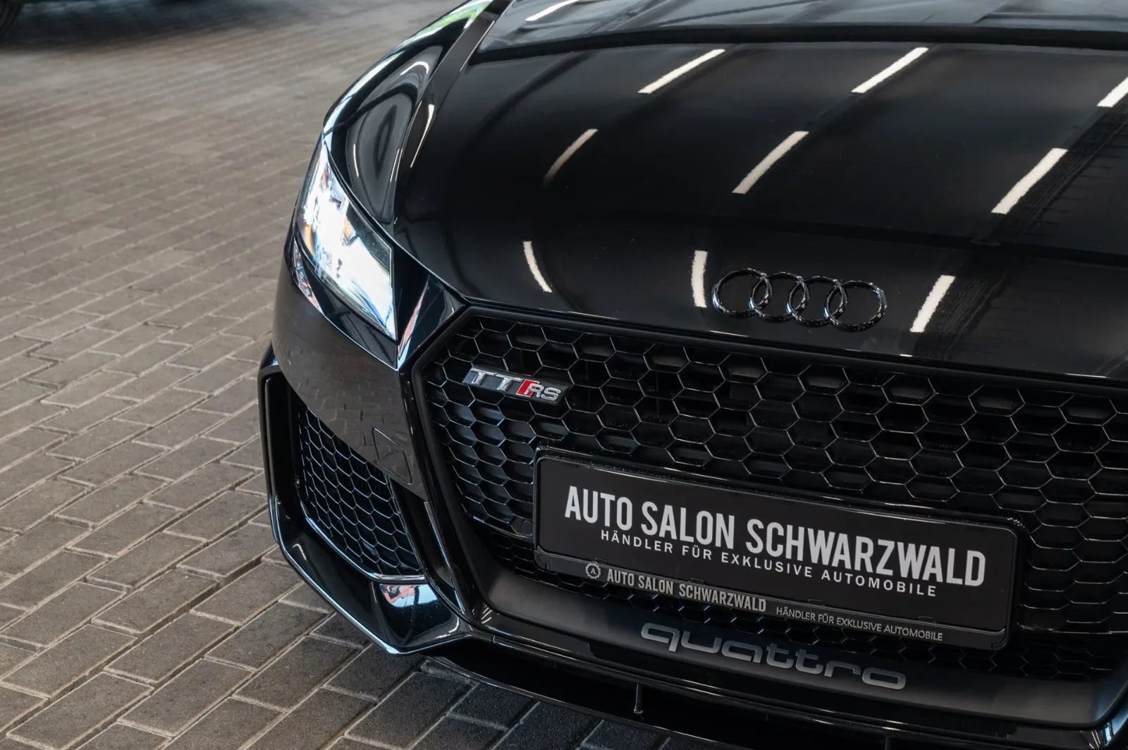 Audi TT RS Coupé 2.5 TFSI quattro ABT 470 ch • 1ère Main - 15 400 km • Matrix • OLED • B&O • Carbone • 20"