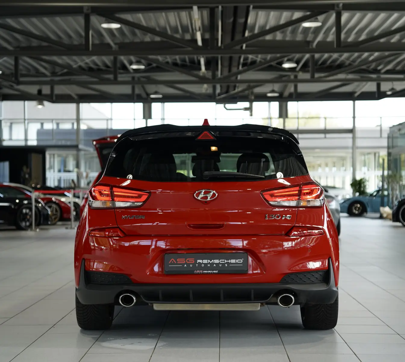 HYUNDAI I30N - ROUGE - 250 CV - BVM