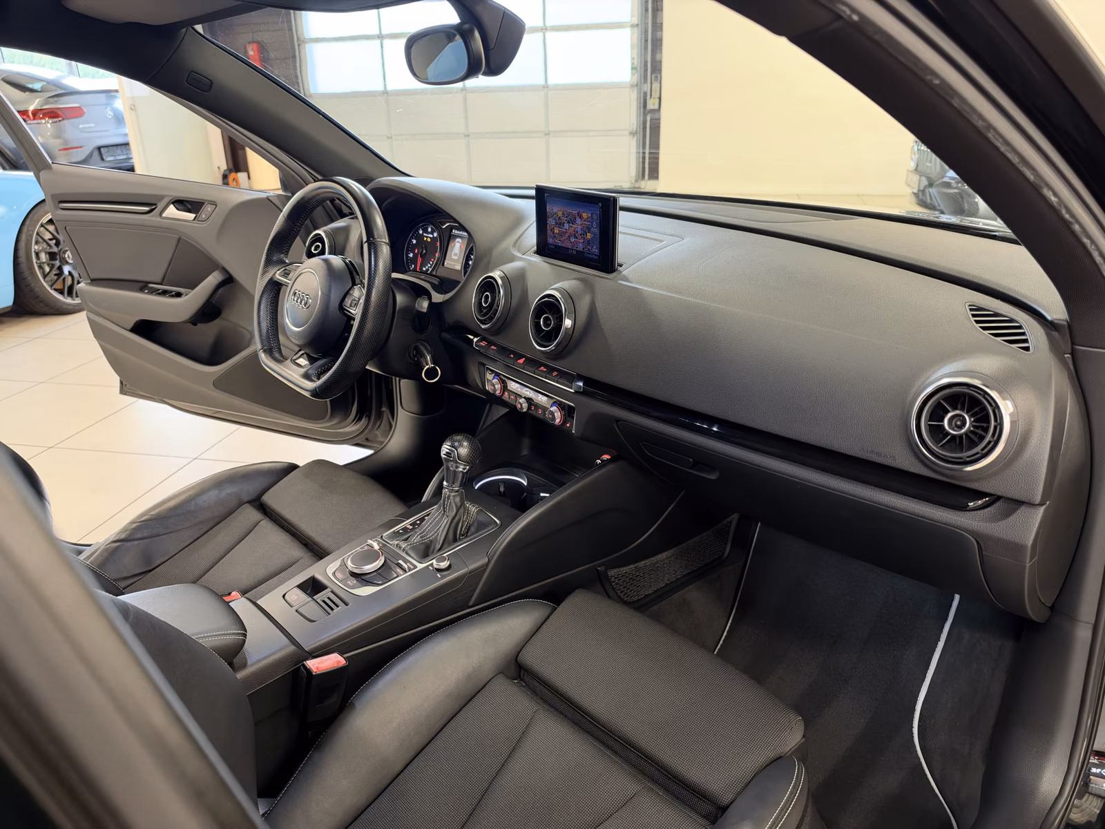 AUDI A3 - S LINE - 179 CV - BVA