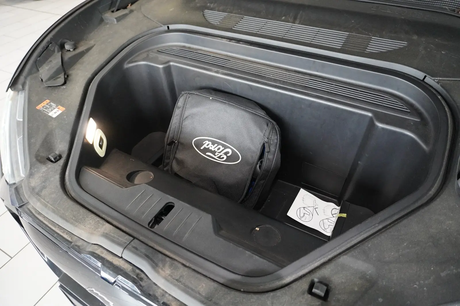 FORD MUSTANG MACH-E AWD 99KWH GPS / LED / 360° / PANORAMIQUE /  351 ch | BVA | 99KWH