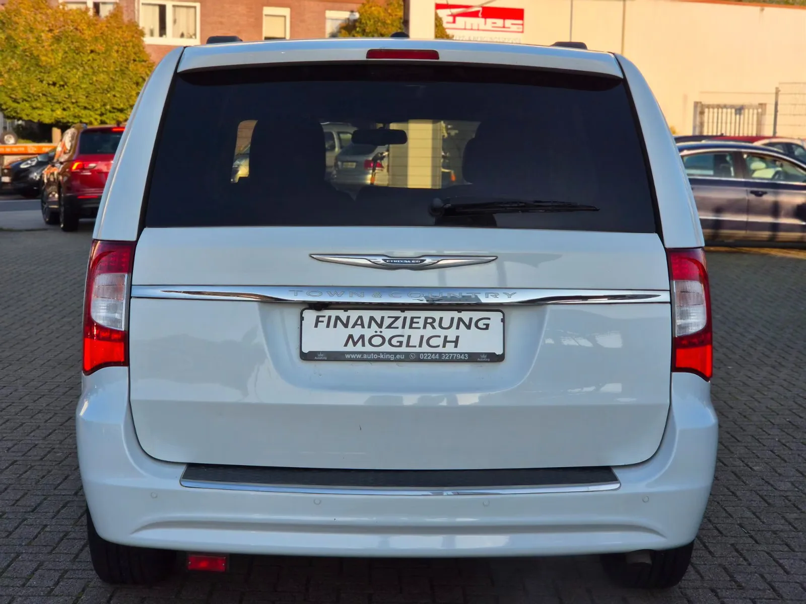 CHRYSLER GRAND VOYAGER TOWN & COUNTRY 3.6 V6 287 CH – BVA – 7 PLACES – CUIR – PORTES ÉLECTRIQUES – DVD – 52 771 KM