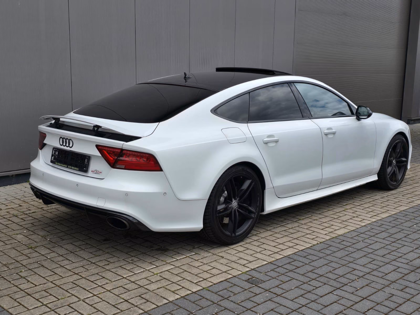 AUDI RS7 - 4.0 TFSI - 560 CV - BVA - ALCANTARA