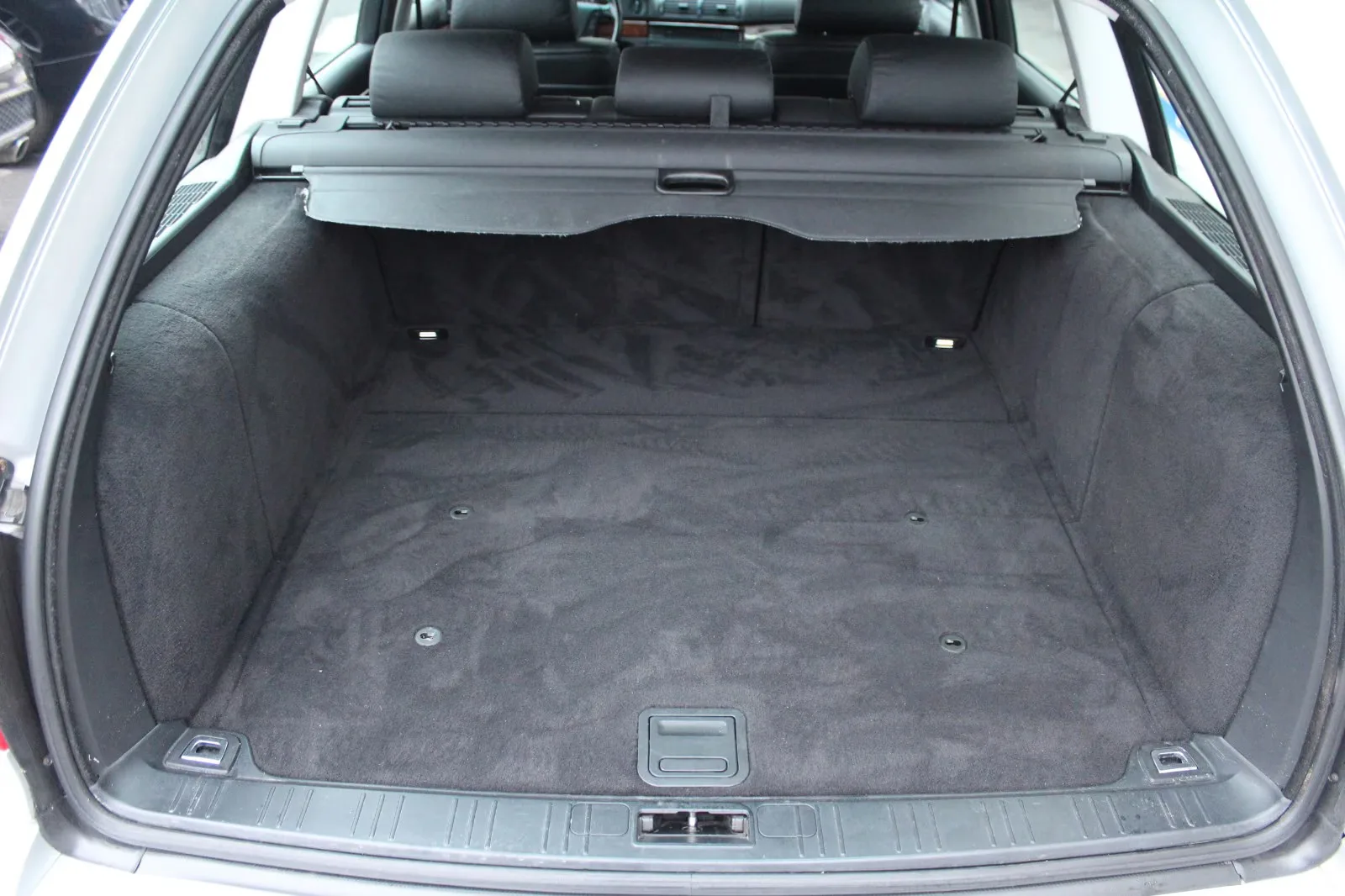 BMW 530 i TOURING 231 ch BVM - 2ème MAIN - CUIR -  205700 km