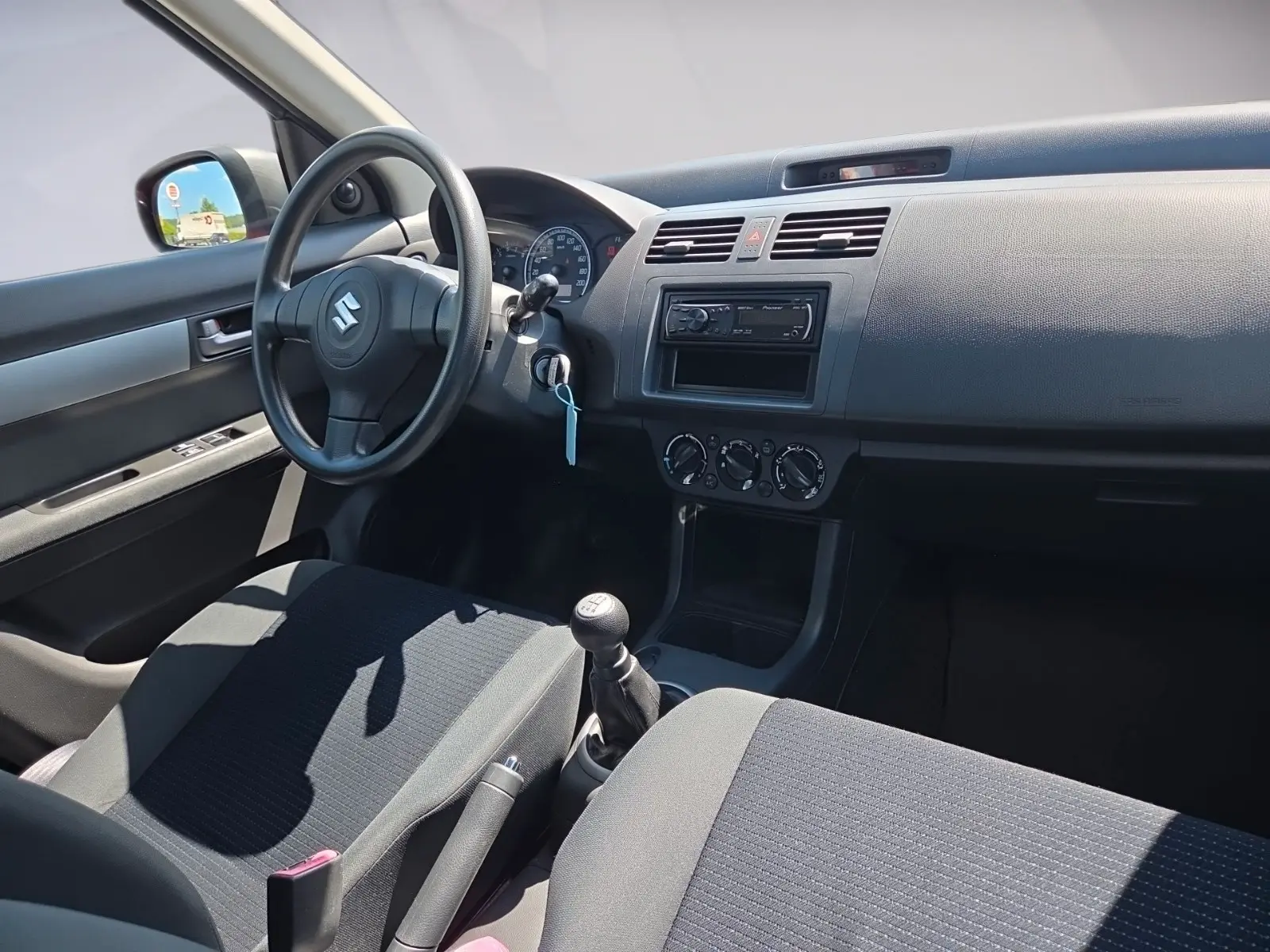 SUZUKI SWIFT 2EME MAIN - CLIMATISATION | 92 ch | 4X4 | BVM