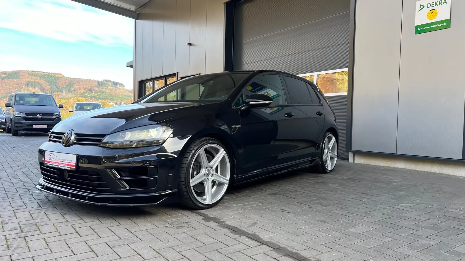 VOLKSWAGEN GOLF VII - R 4MOTION - 300 CV - BVM - HISTORIQUE COMPLET