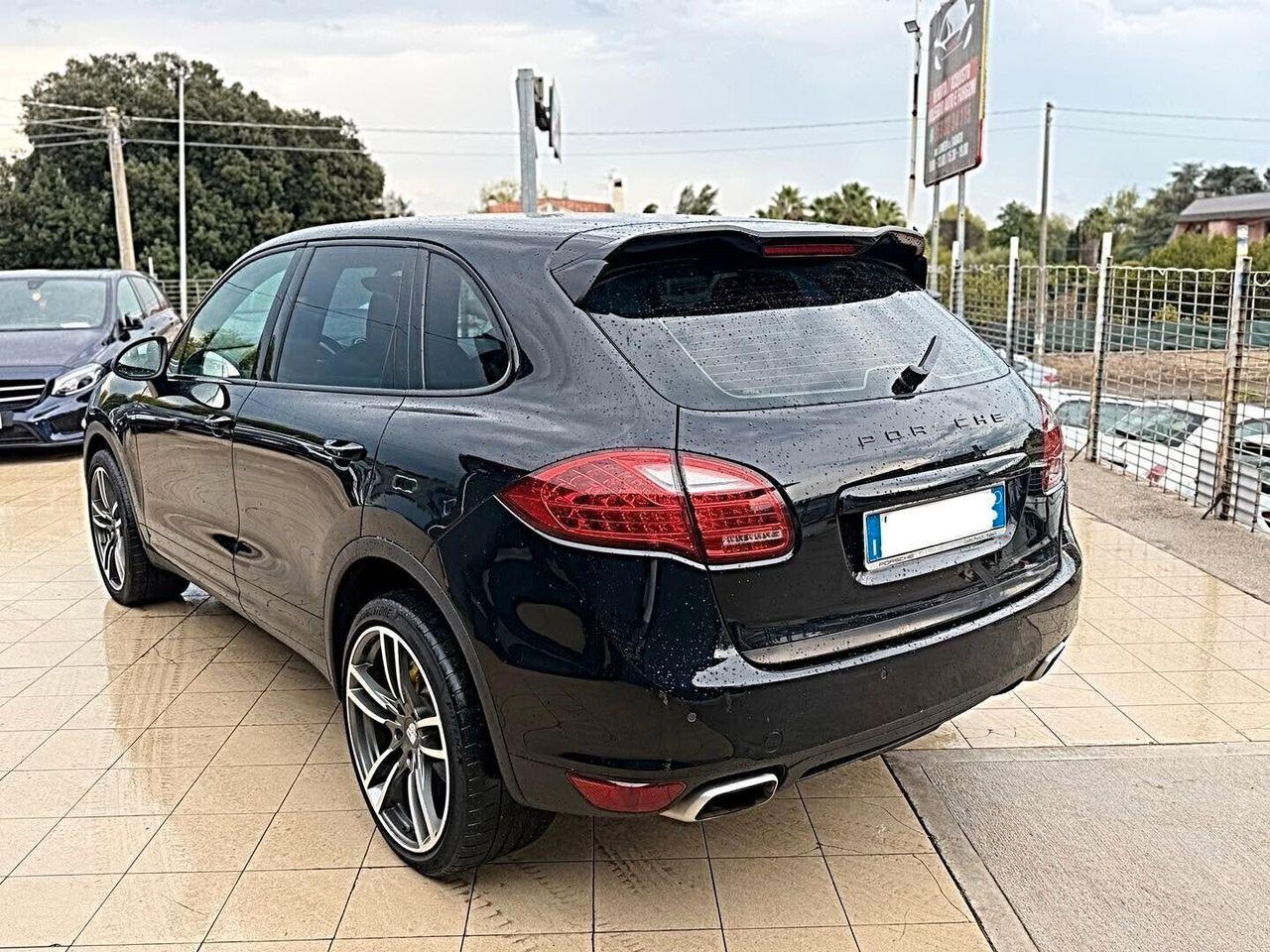 Porsche Cayenne 3.0 Diesel | 250 ch | BVA | Intérieur cuir | Phares xénon | Sièges électriques | Régulateur de vitesse