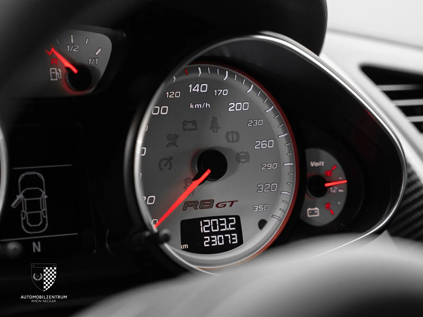 Audi R8 GT V10 5.2 FSI 560 ch • Série limitée 333 ex. • 23 000 km • Pack Racing • Céramique • Baquets
