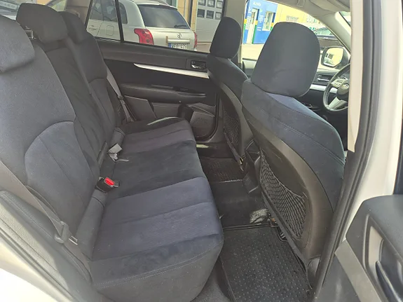 SUBARU OUTBACK