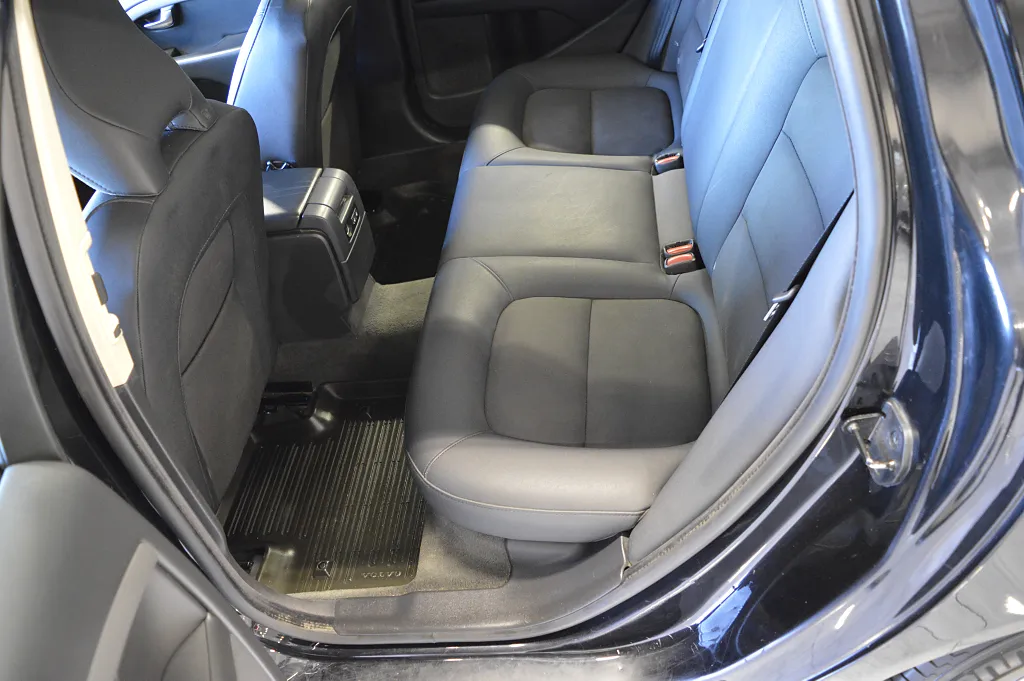 VOLVO V70 2.0 FLEXIFUEL 146CH