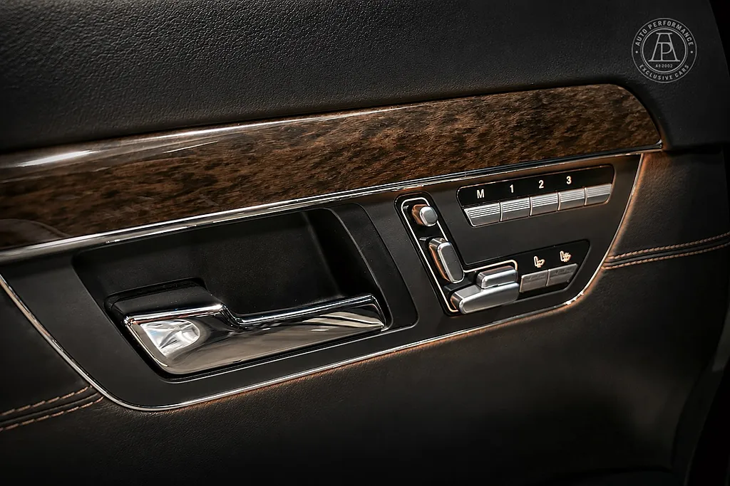 MERCEDES-BENZ CLASSE S 63 AMG L V8 BITURBO 544ch - CUIR - SIÈGES VENTILÉS - TOIT PANORAMIQUE - BANG & OLUFSEN
