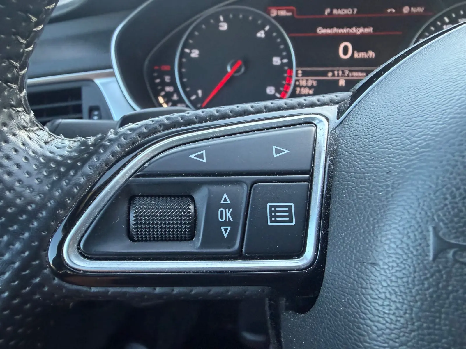 AUDI A6 AVANT V6 3.0 TDI 313CH - QUATTRO - S-LINE - TOIT OUVRANT PANORAMIQUE - HISTORIQUE ENTRETIEN COMPLET