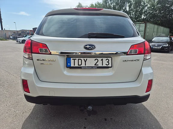 SUBARU OUTBACK