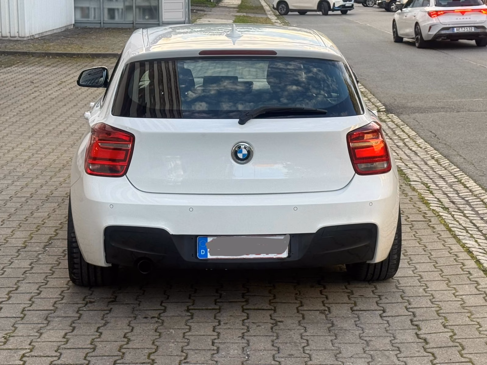 BMW 118I - BVA - M PAKET SPORTLINE - 170 CV - TOIT OUVRANT