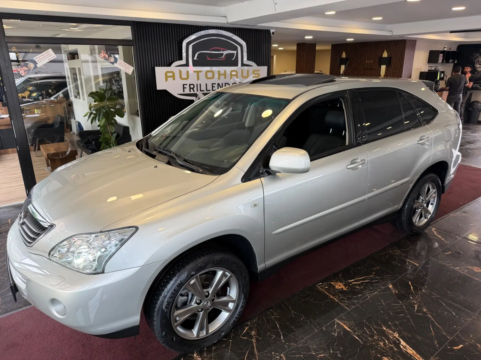 Lexus RX 400h | 272 ch | BVA | Cuir | Toit ouvrant | GPS | Xénon | Sièges chauffants à mémoire