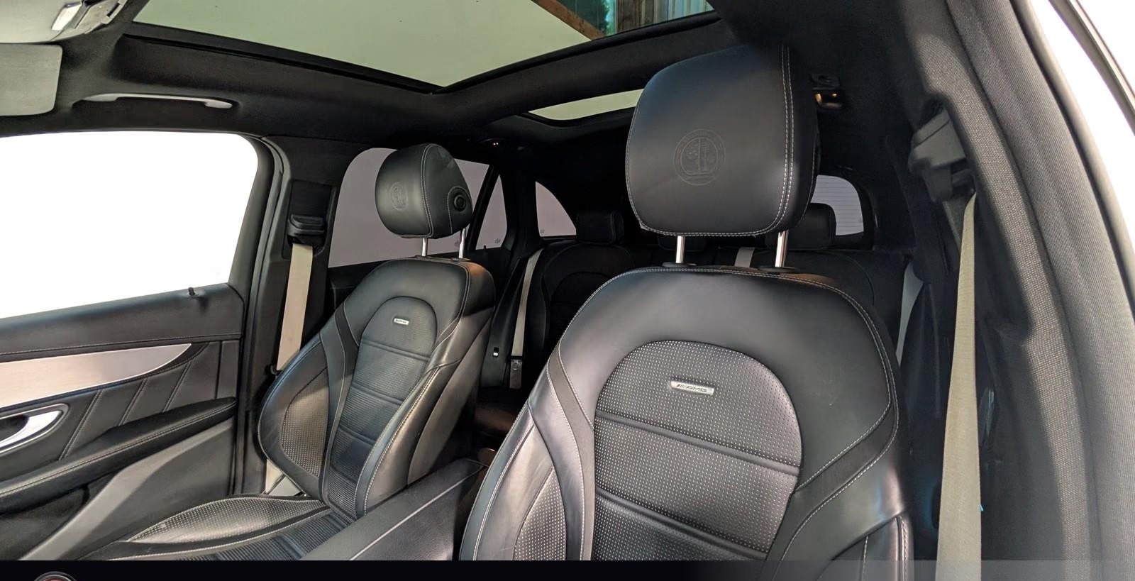 Mercedes-AMG GLC 63 S AMG 4MATIC+ V8 510 ch • Toit pano • Burmester • Cuir Nappa • Sièges ventilés • Attelage