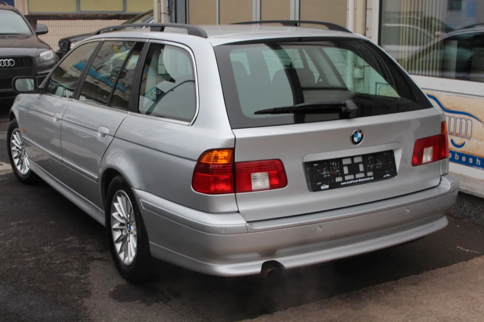 BMW 530 i TOURING 231 ch BVM - 2ème MAIN - CUIR -  205700 km