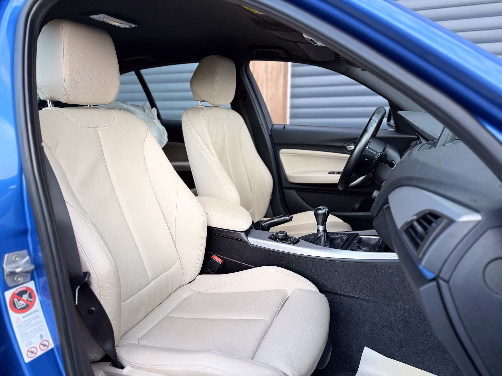 BMW 118D - XDRIVE 143 CV - M PACK SPORT - ATTELAGE - BVM