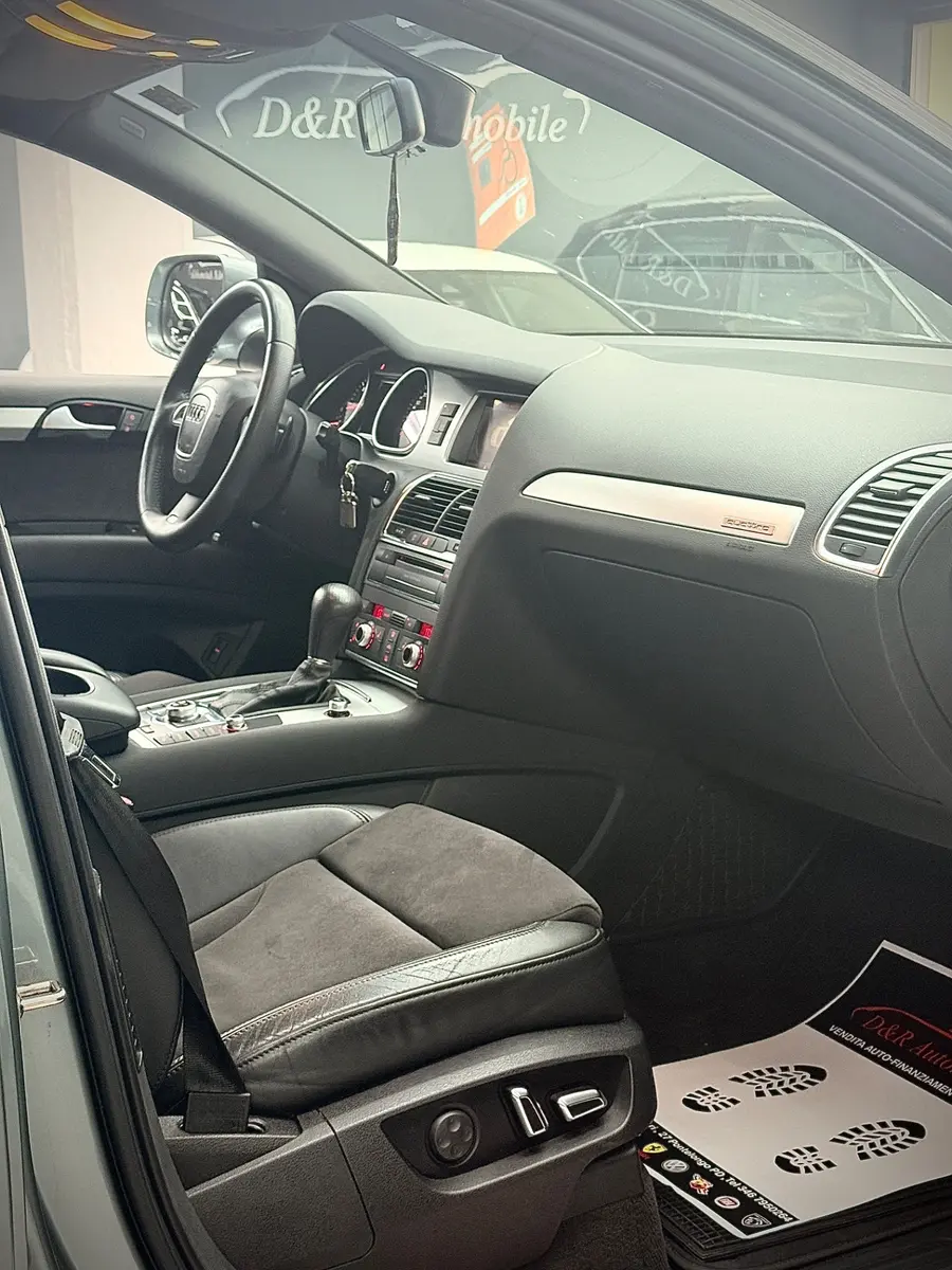 Audi Q7 3.0 V6 TDI quattro S-line | 239 ch | BVA | Cuir et Alcantara | Feux directionnels | Sièges électriques | Régulateur de vitesse