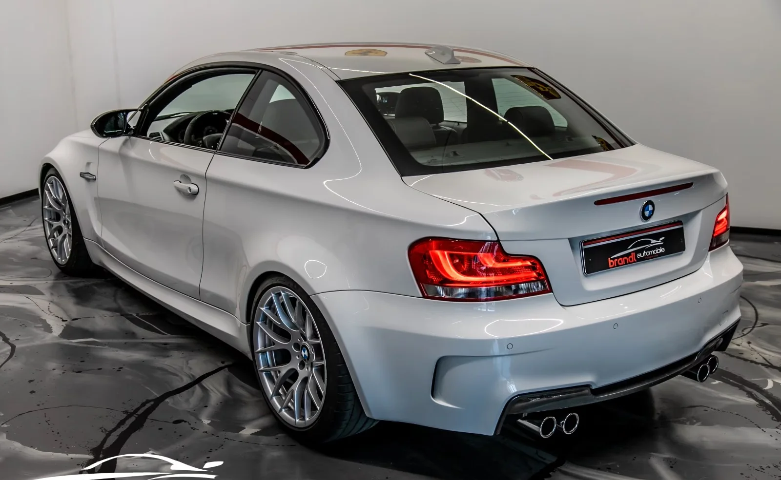 BMW 1M Coupé 3.0 biturbo 340 ch • Boîte manuelle 6 • KW V3 • Cuir • Harman Kardon