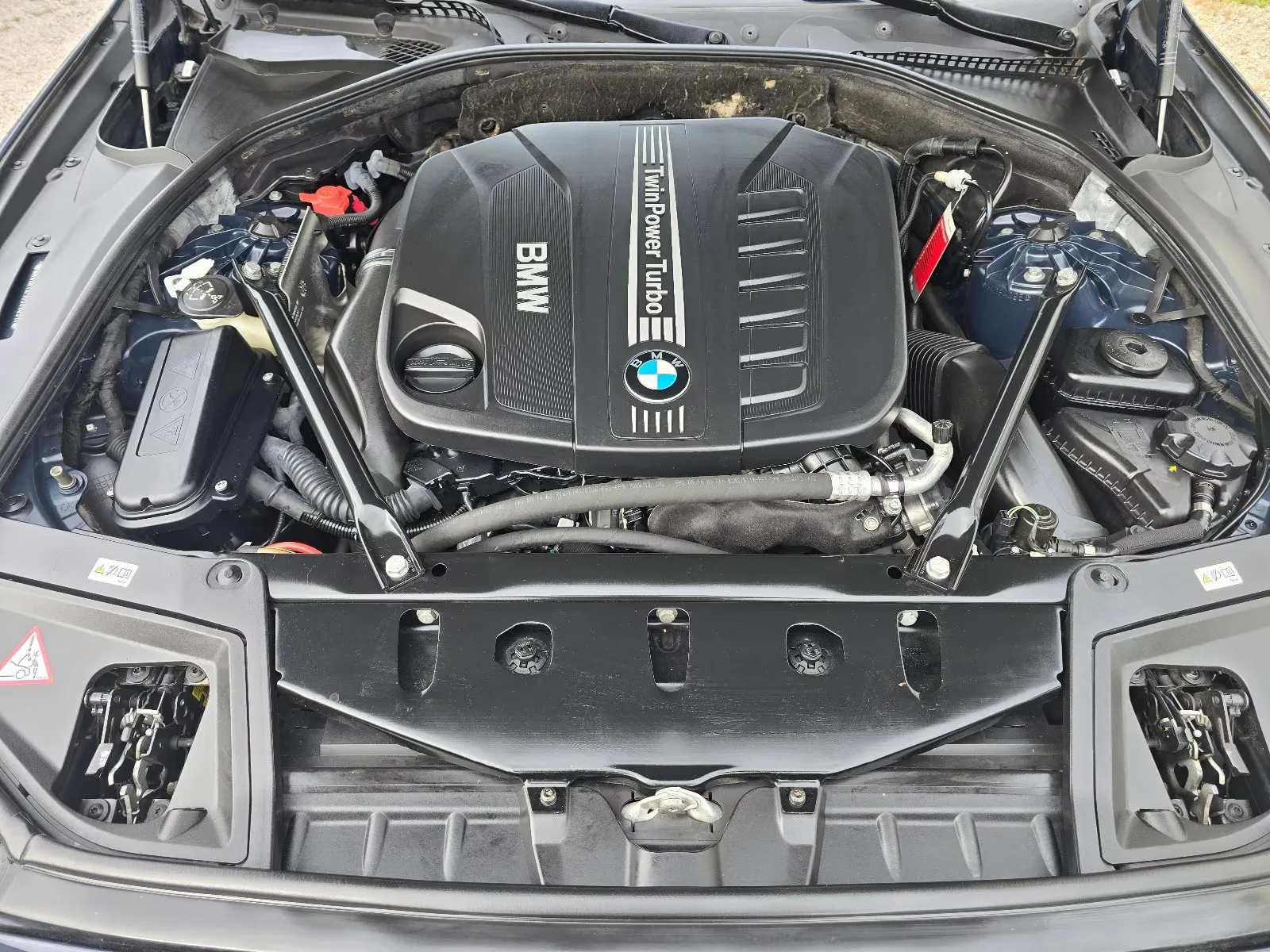 BMW 535d xDrive Touring 313 ch Pack M • Head-up • GPS Pro • Bi-Xénon • Hayon électrique