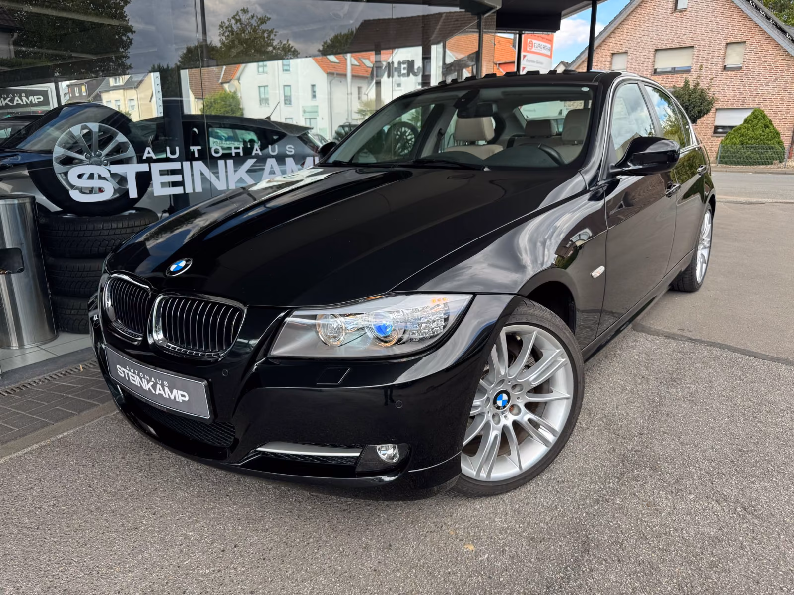 BMW 330i XDRIVE 272CH