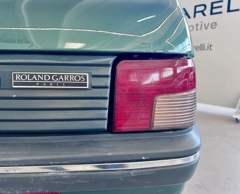 PEUGEOT 205 CABRIOLET 1.4 82 CV | BVM | ROLAND GARROS