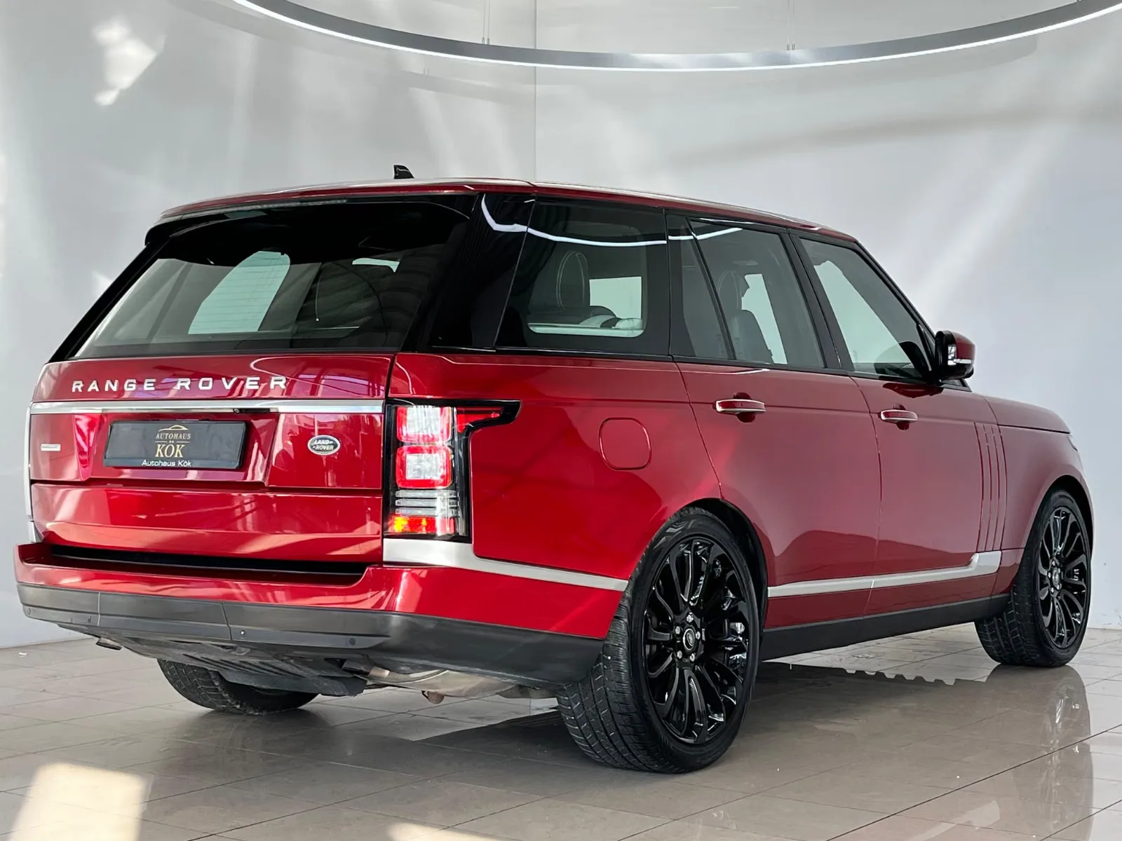 Land Rover Range Rover 5.0 V8 Autobiography | 510 ch | BVA | Toit panoramique | Meridian | Caméra 360 | Attelage | Sièges ventilés