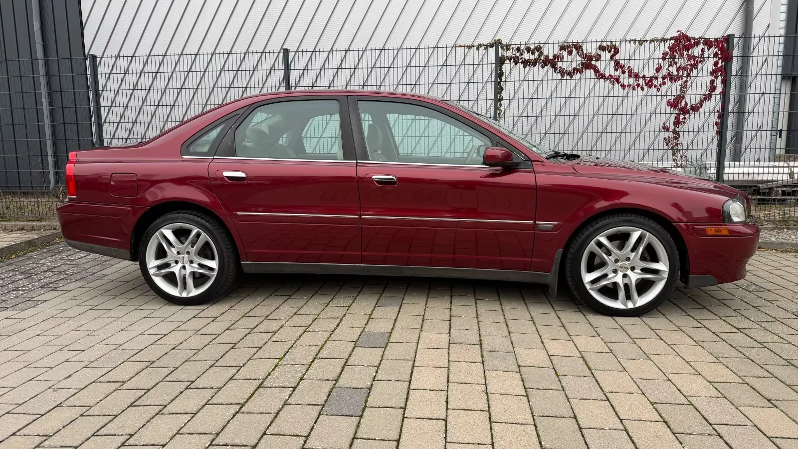 VOLVO S80 - 2.9l - 196 CV - EXECUTIVE - BVA