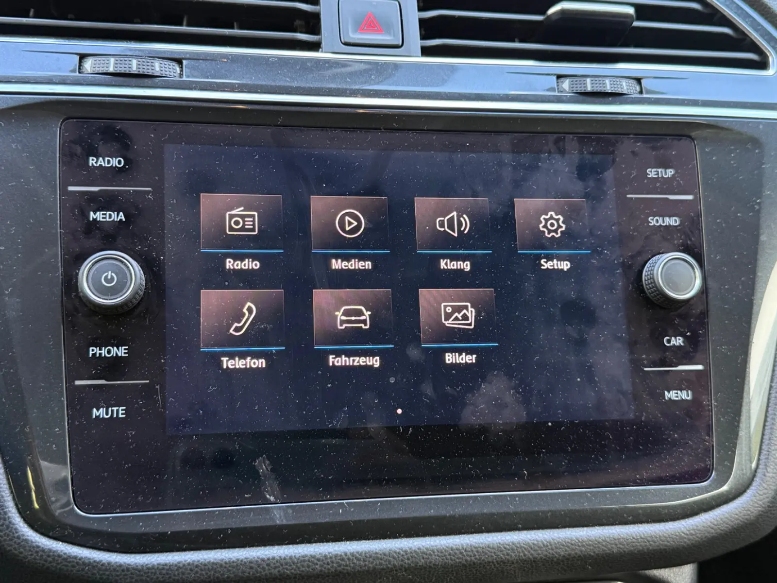 VOLKSWAGEN TIGUAN 2.0 TDI 150CH - ALLSPACE COMFORTLINE - HAYON ÉLECTRIQUE - 1ERE MAIN