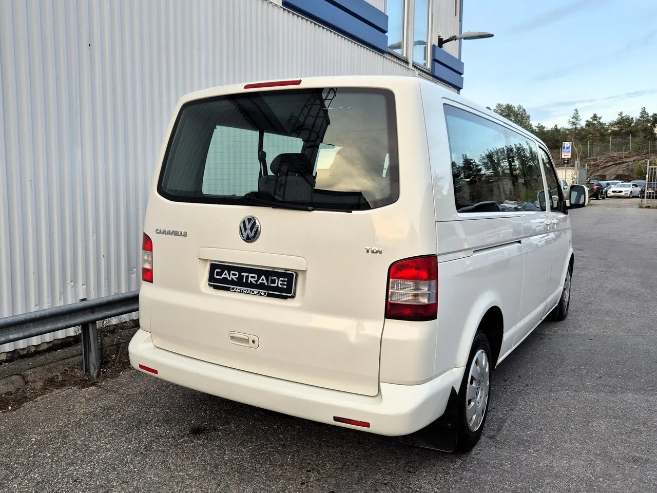 Volkswagen Caravelle 2.5 TDI Comfortline | 131 ch | BVM | 9 places | Chauffage auxiliaire programmable | Climatisation automatique | 2 propriétaires
