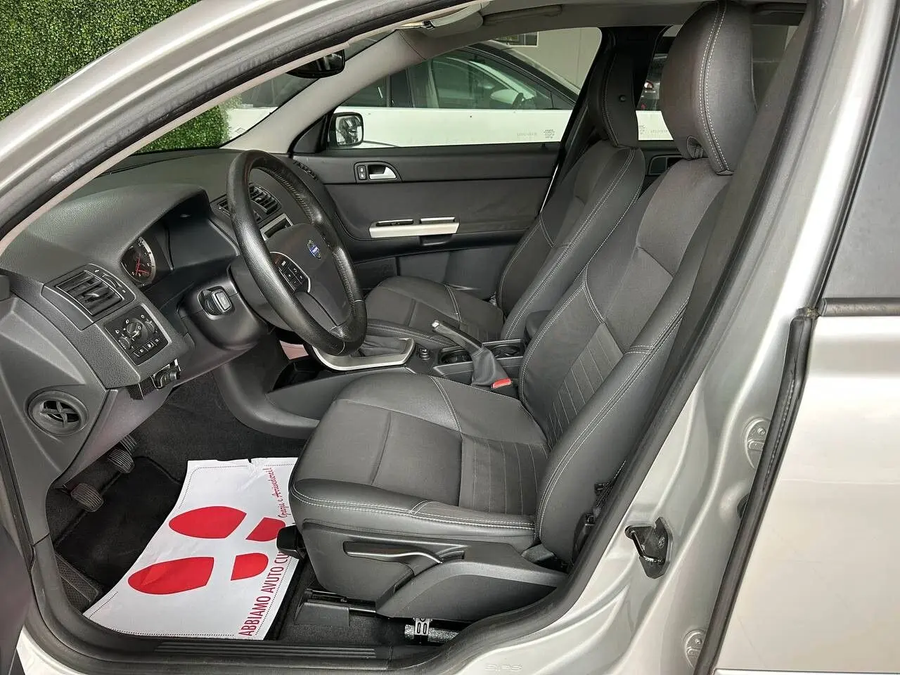 VOLVO V50 1.6 100 CV