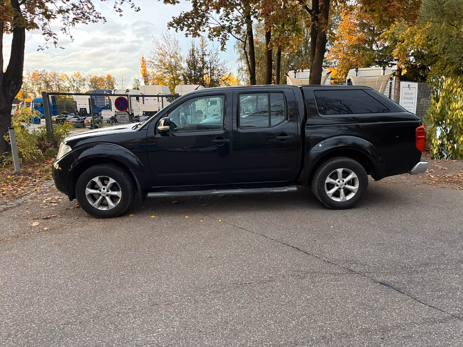 NISSAN NAVARA PICKUP DOUBLE CAB SE 4X4 | 190 ch | BVA | VOLANT EN CUIR