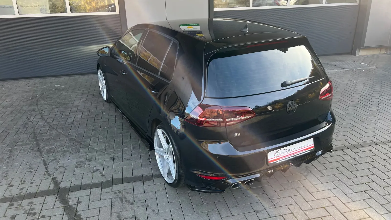 VOLKSWAGEN GOLF VII - R 4MOTION - 300 CV - BVM - HISTORIQUE COMPLET