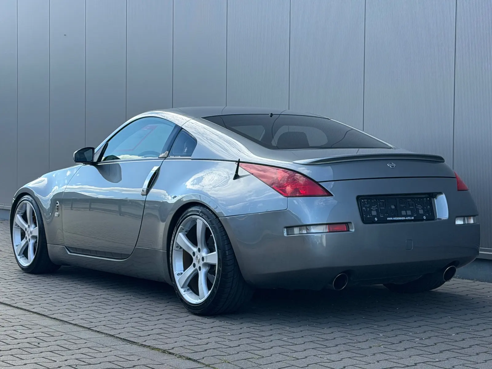 NISSAN 350Z COUPE BVM PREMIUM PACK CUIR XENON 78000KM TOP 280 ch PACK SPORT VOLANT EN CUIR