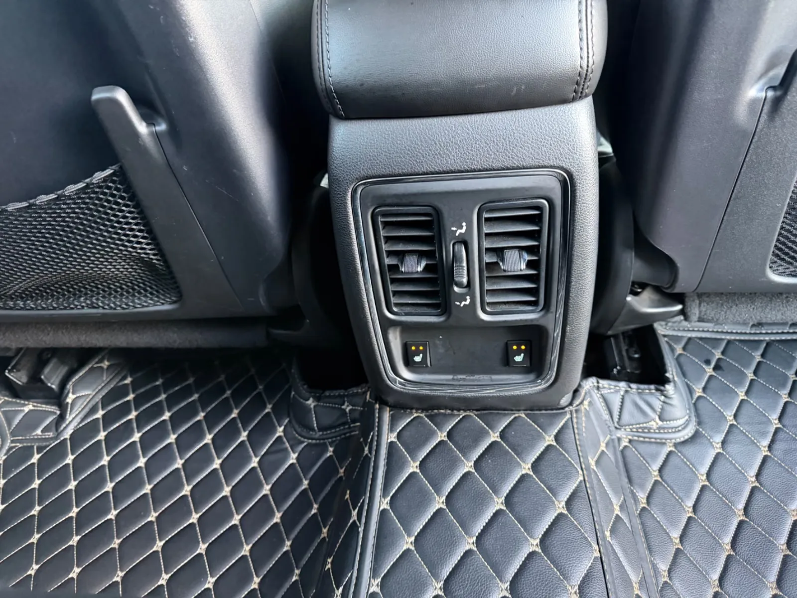 JEEP GRAND CHEROKEE 3.0 CRD LIMITED | 241 ch | 4X4 | BVA | HAYON ÉLECTRIQUE | RÉGLAGE ÉLECTRIQUE DES SIÈGES AVEC FONCTION MÉMOIRE | VOLANT EN CUIR