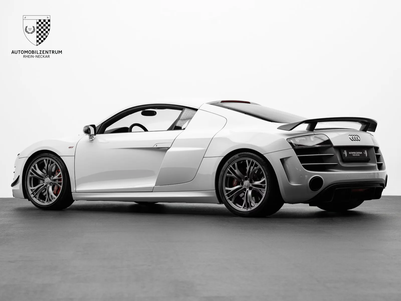 Audi R8 GT V10 5.2 FSI 560 ch • Série limitée 333 ex. • 23 000 km • Pack Racing • Céramique • Baquets