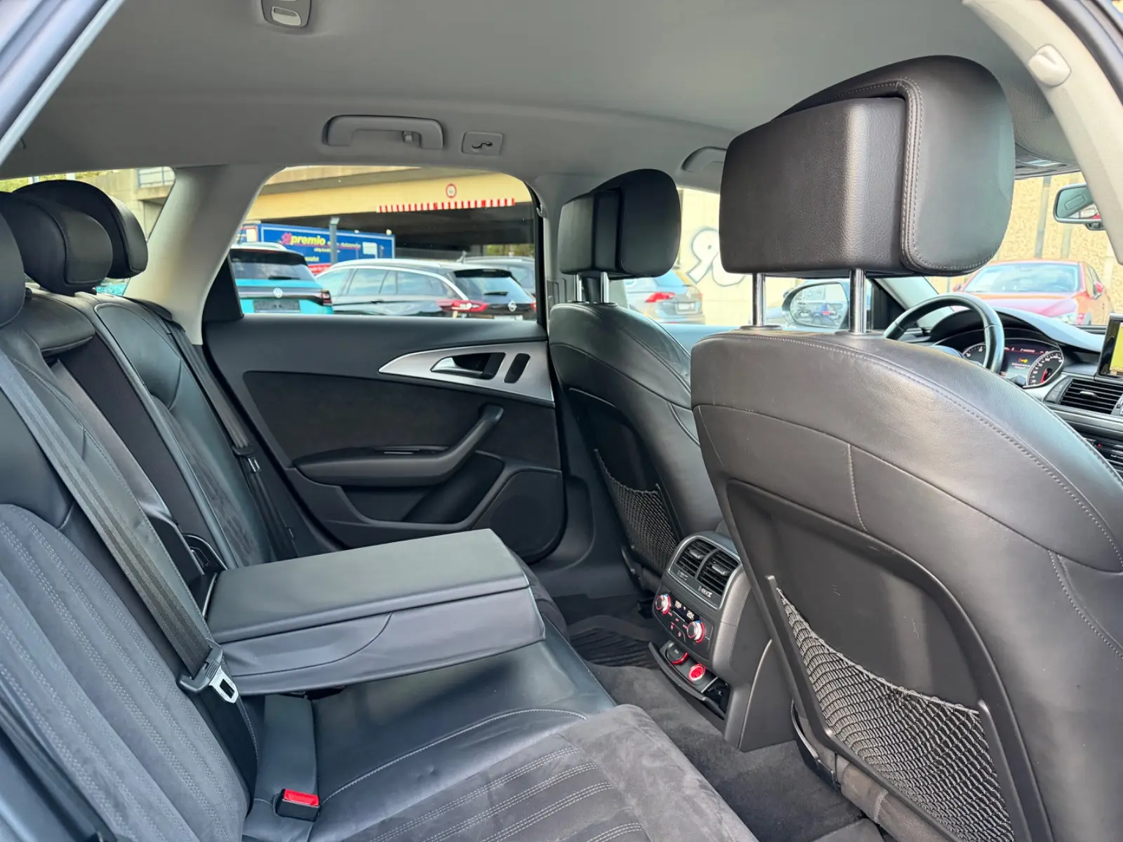 Audi A6 Allroad 3.0 TDI quattro | 218 ch | BVA | GPS | Apple CarPlay | Phares LED | Sièges chauffants | Hayon électrique